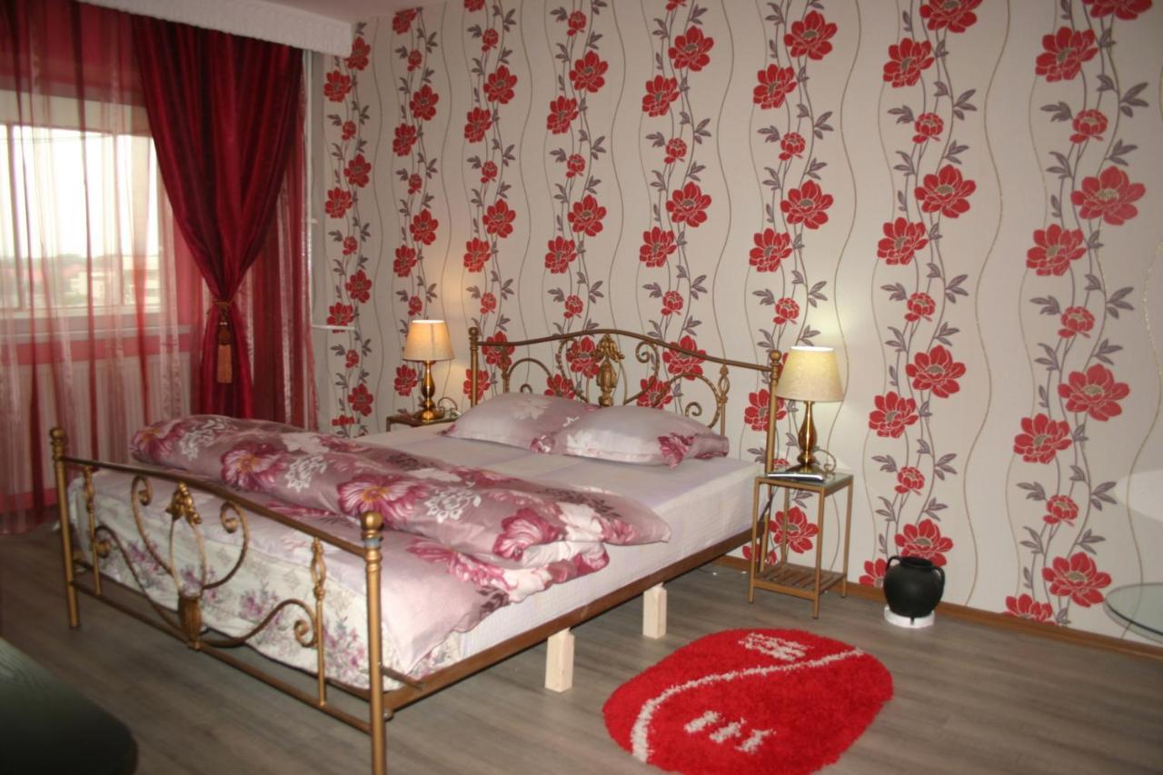 Ultracentral Zona Zero Apartament Bacău Buitenkant foto